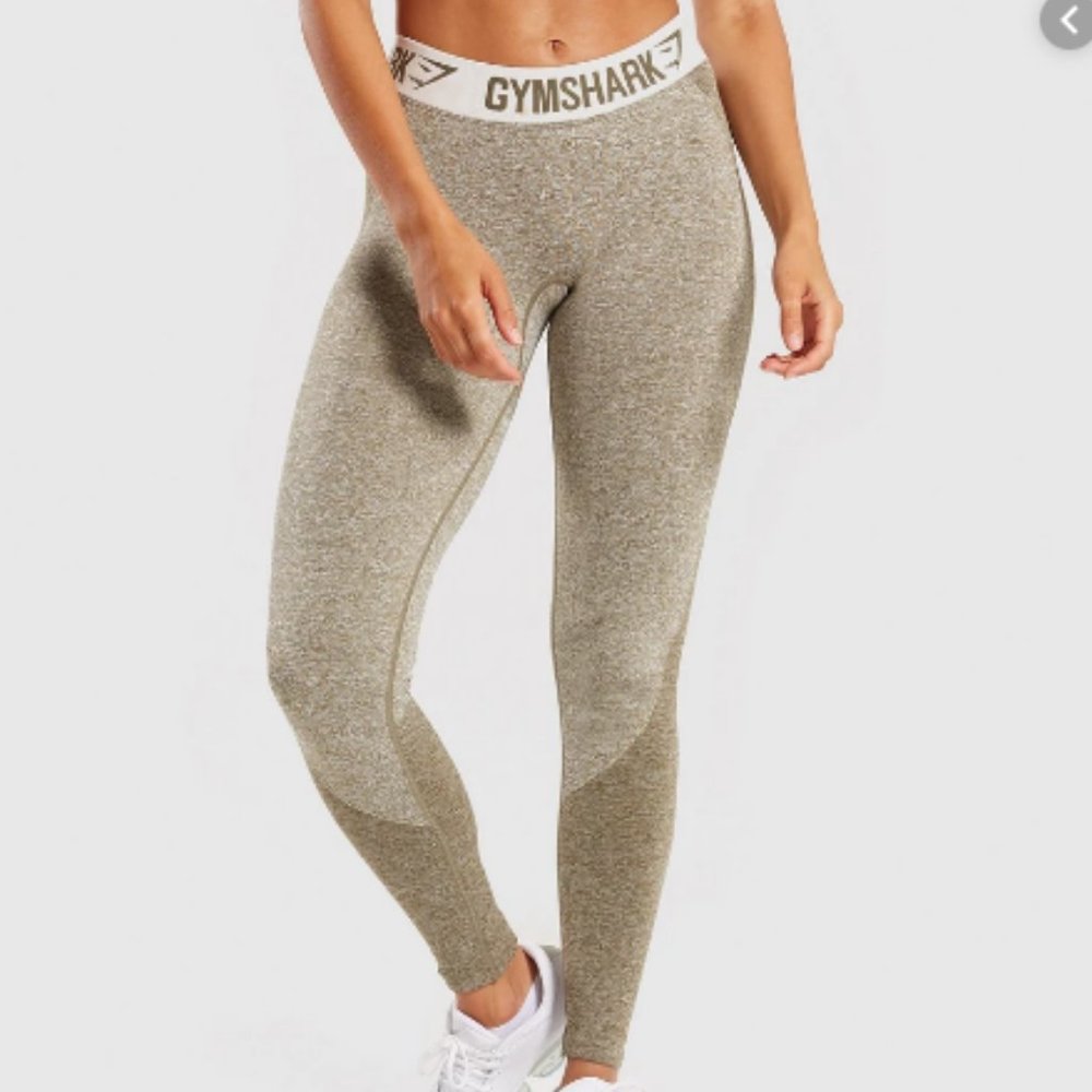 NWT Gymshark Khaki/Sand Flex Leggings M